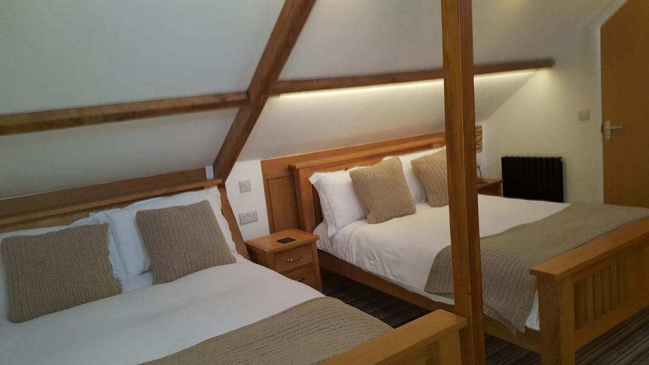Kings Head Hotel Capel Hendre Luaran gambar